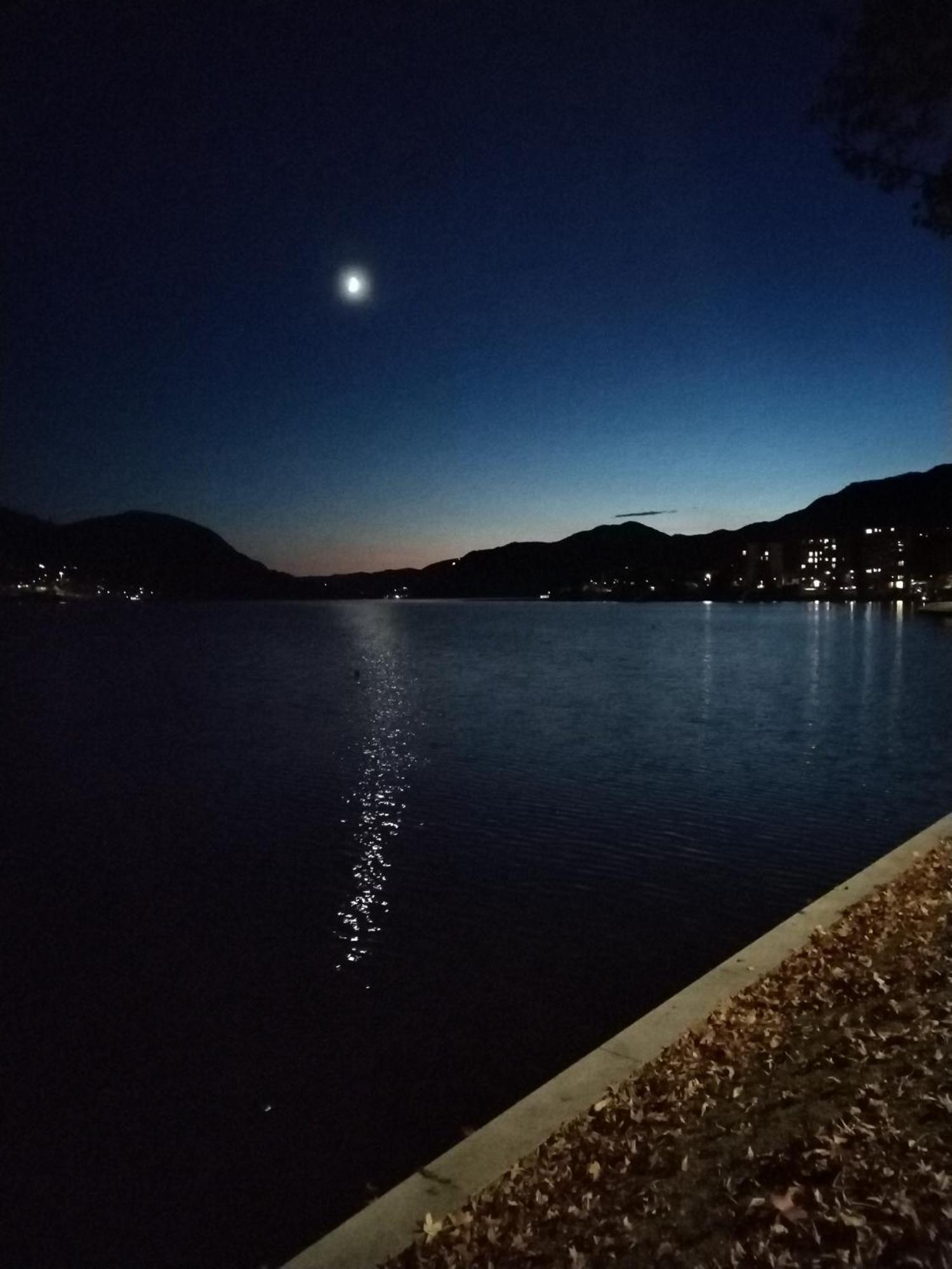 Un Balcone Sul Lago Оменья Екстер'єр фото
