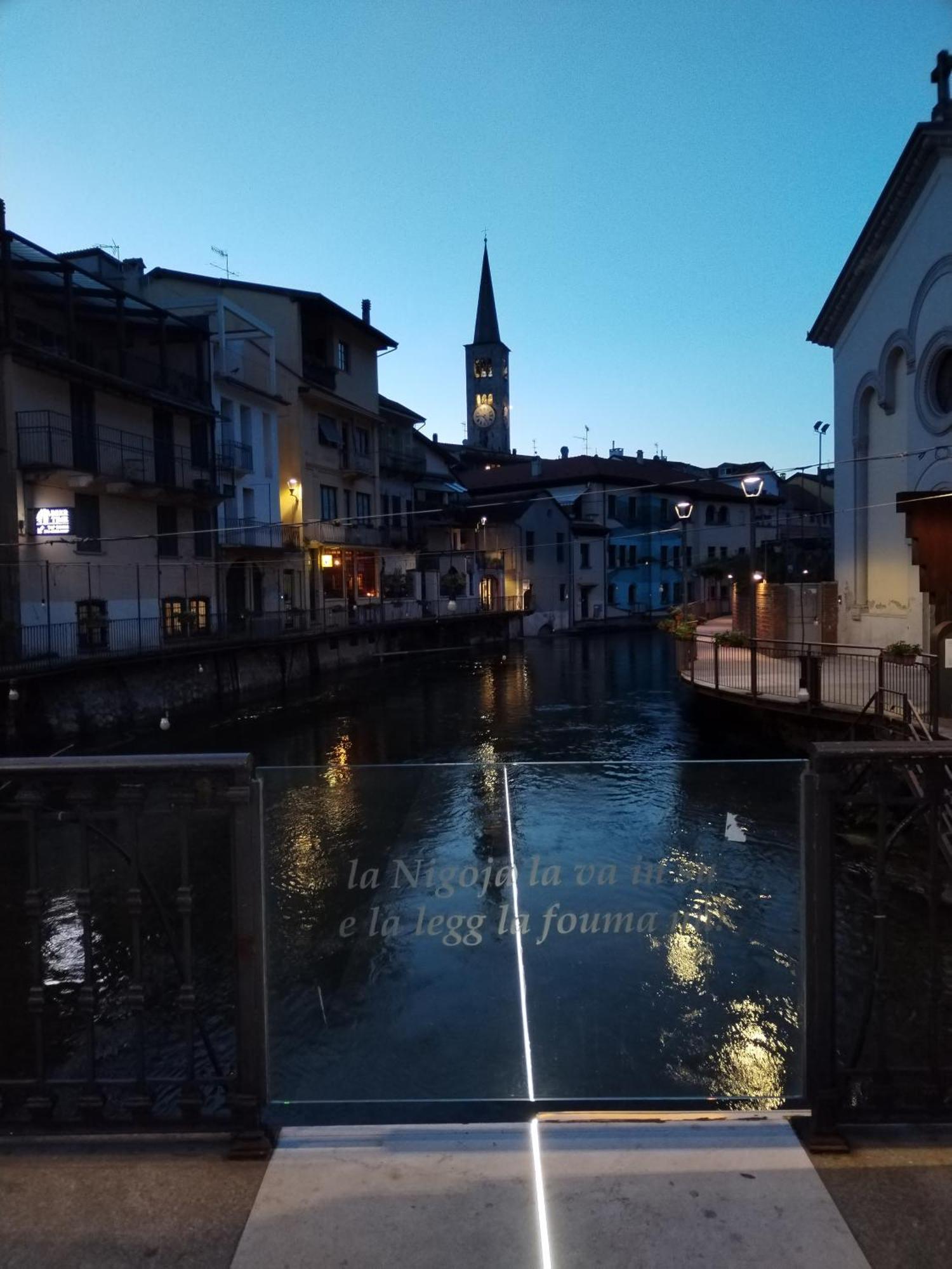 Un Balcone Sul Lago Оменья Екстер'єр фото