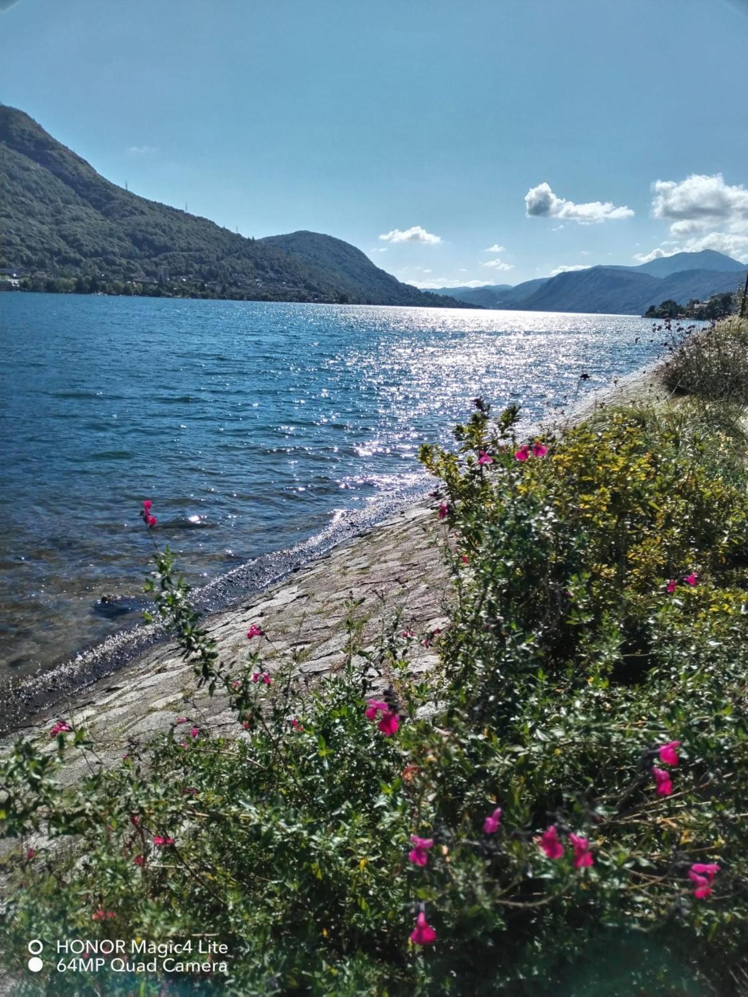 Un Balcone Sul Lago Оменья Екстер'єр фото