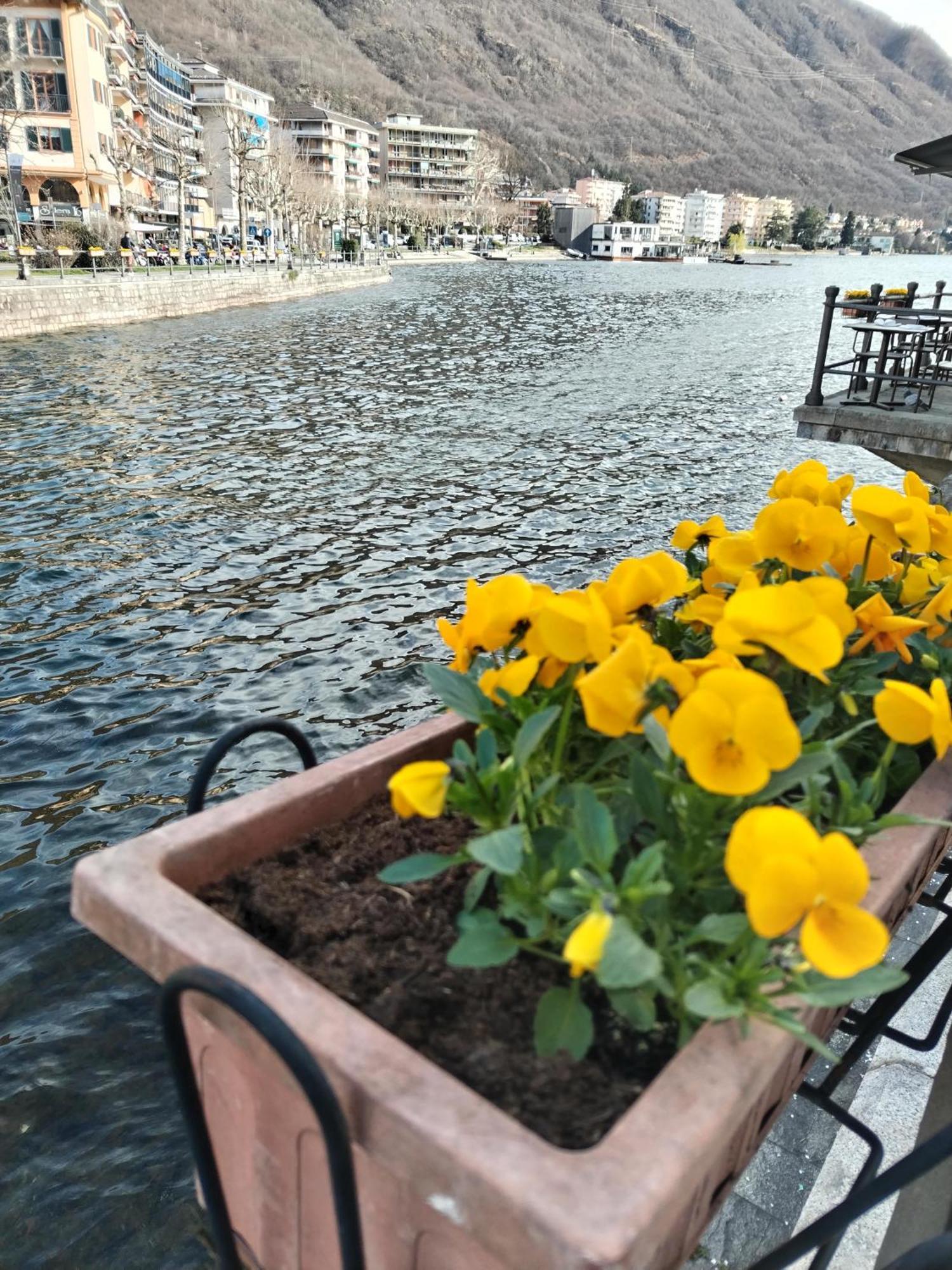 Un Balcone Sul Lago Оменья Екстер'єр фото